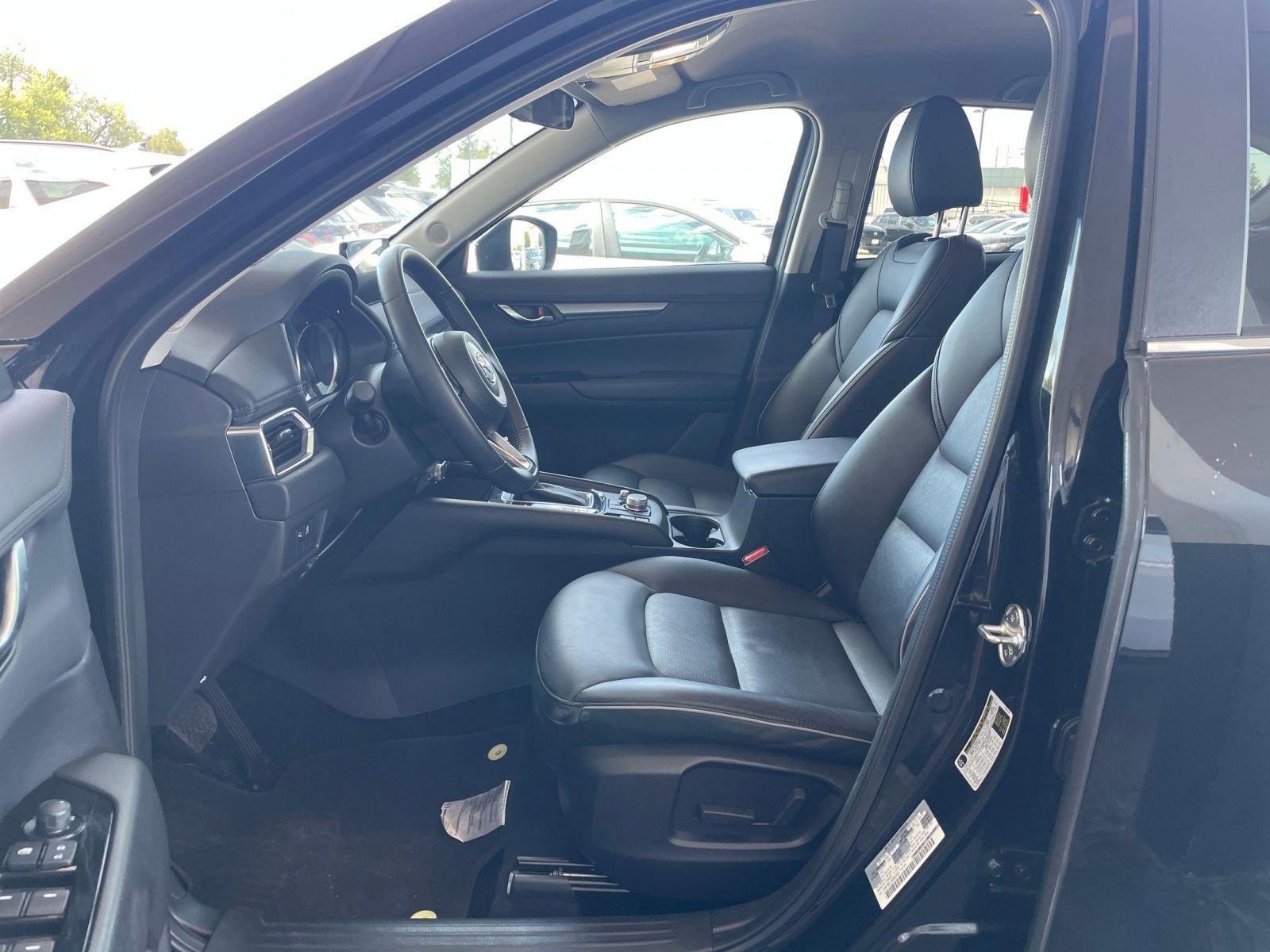 Thumbnail: 2025 Mazda CX-5 - 27