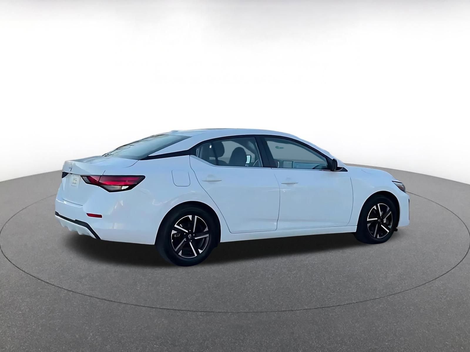 Thumbnail: 2025 Nissan Sentra - 15