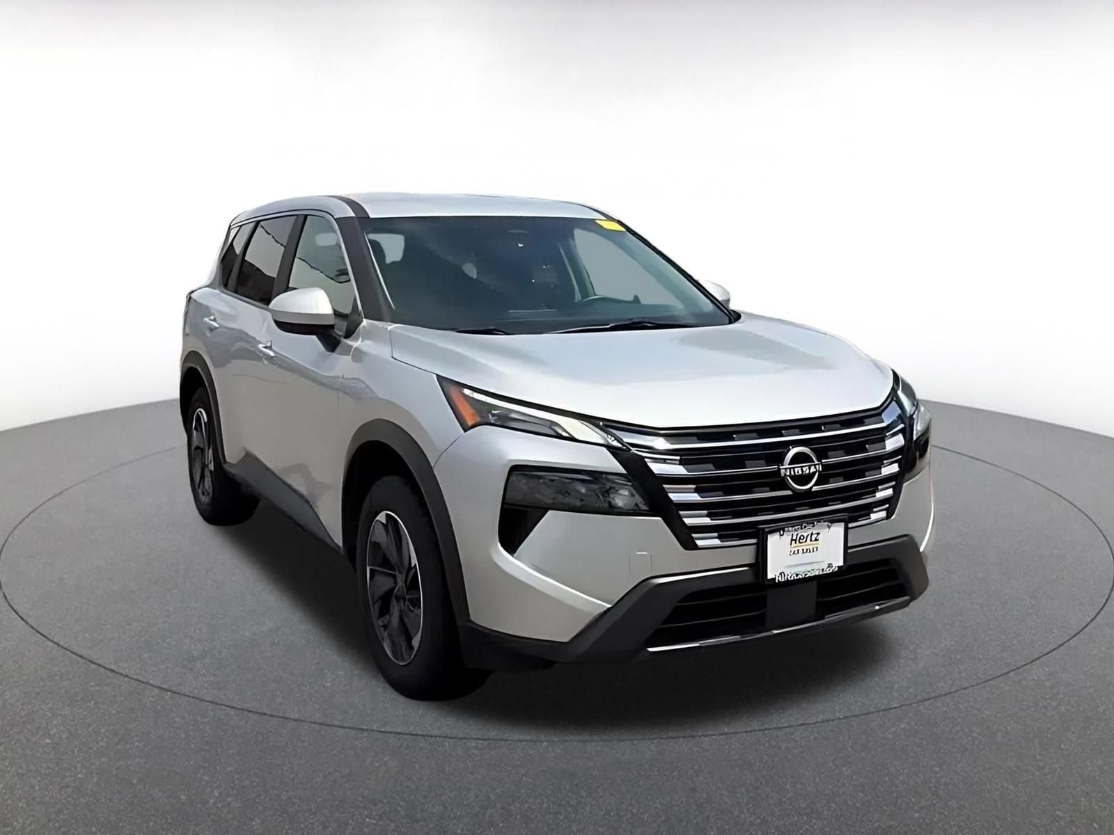 Thumbnail: 2025 Nissan Rogue - 3