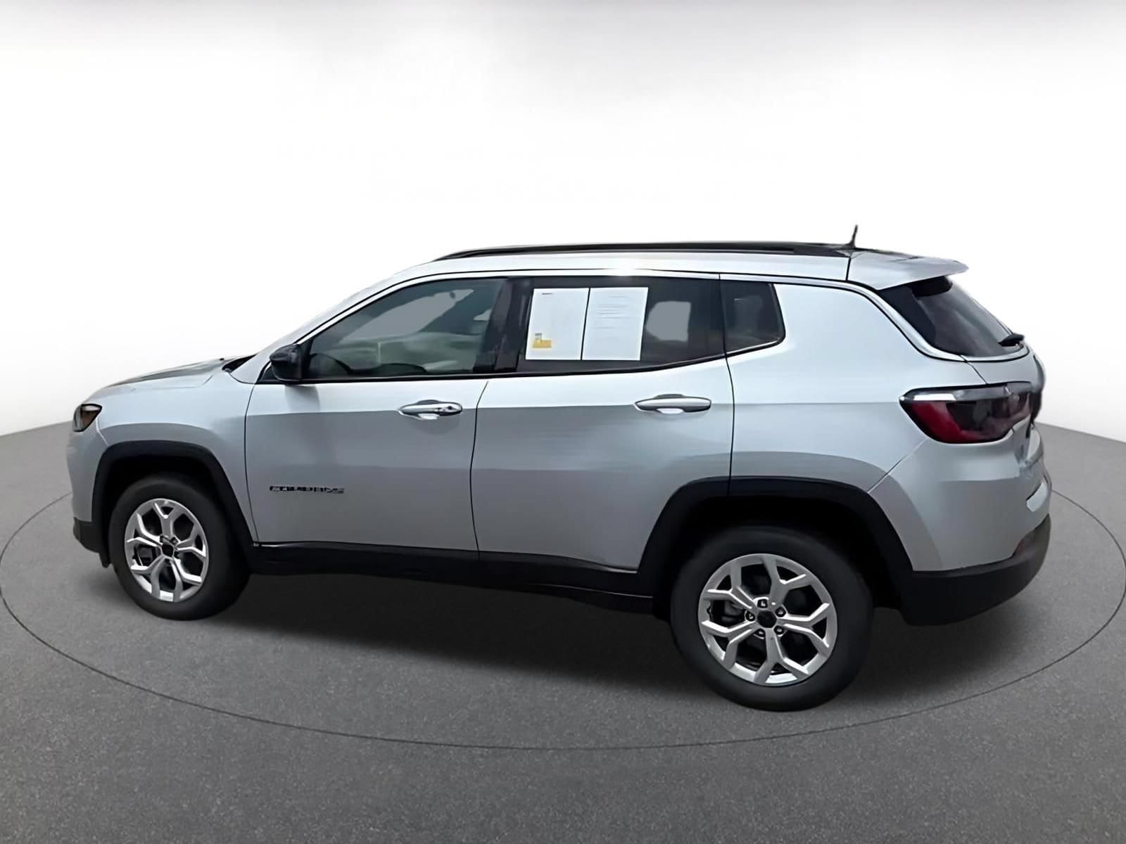 Thumbnail: 2025 Jeep Compass - 10