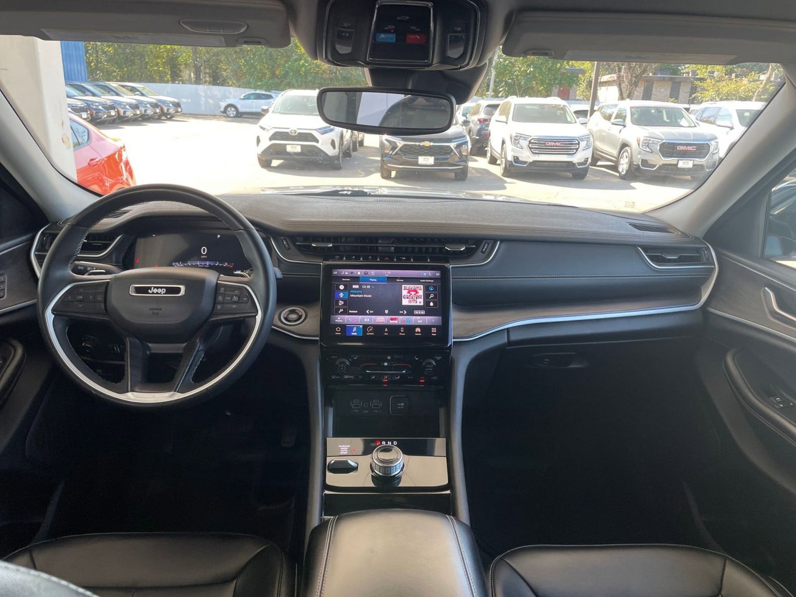 Thumbnail: 2023 Jeep Grand Cherokee - 33