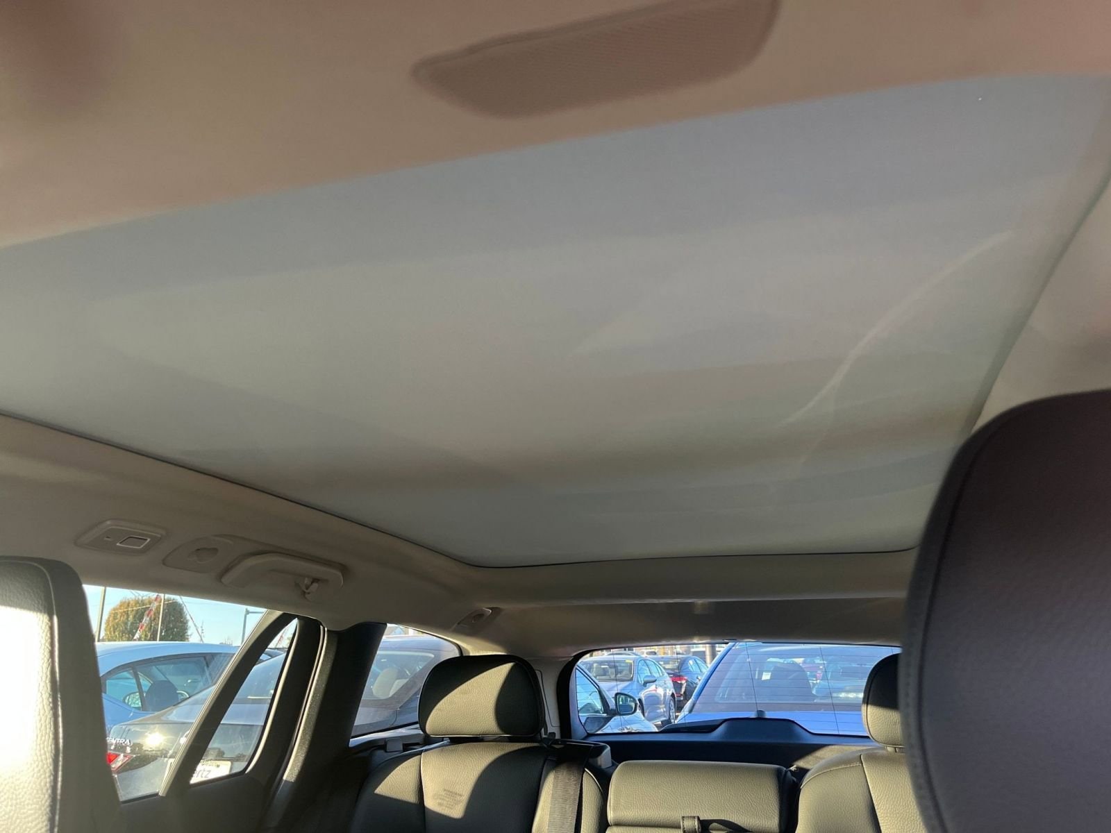 Thumbnail: 2025 Volvo S60 - 29