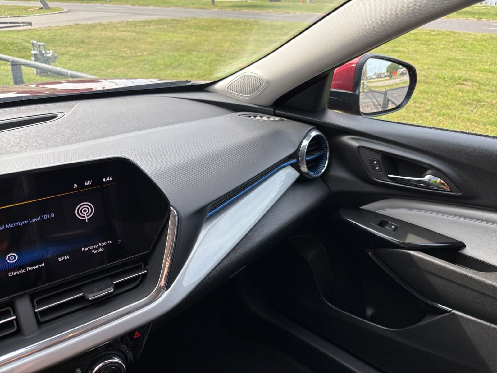 Thumbnail: 2025 Chevrolet Trax - 34