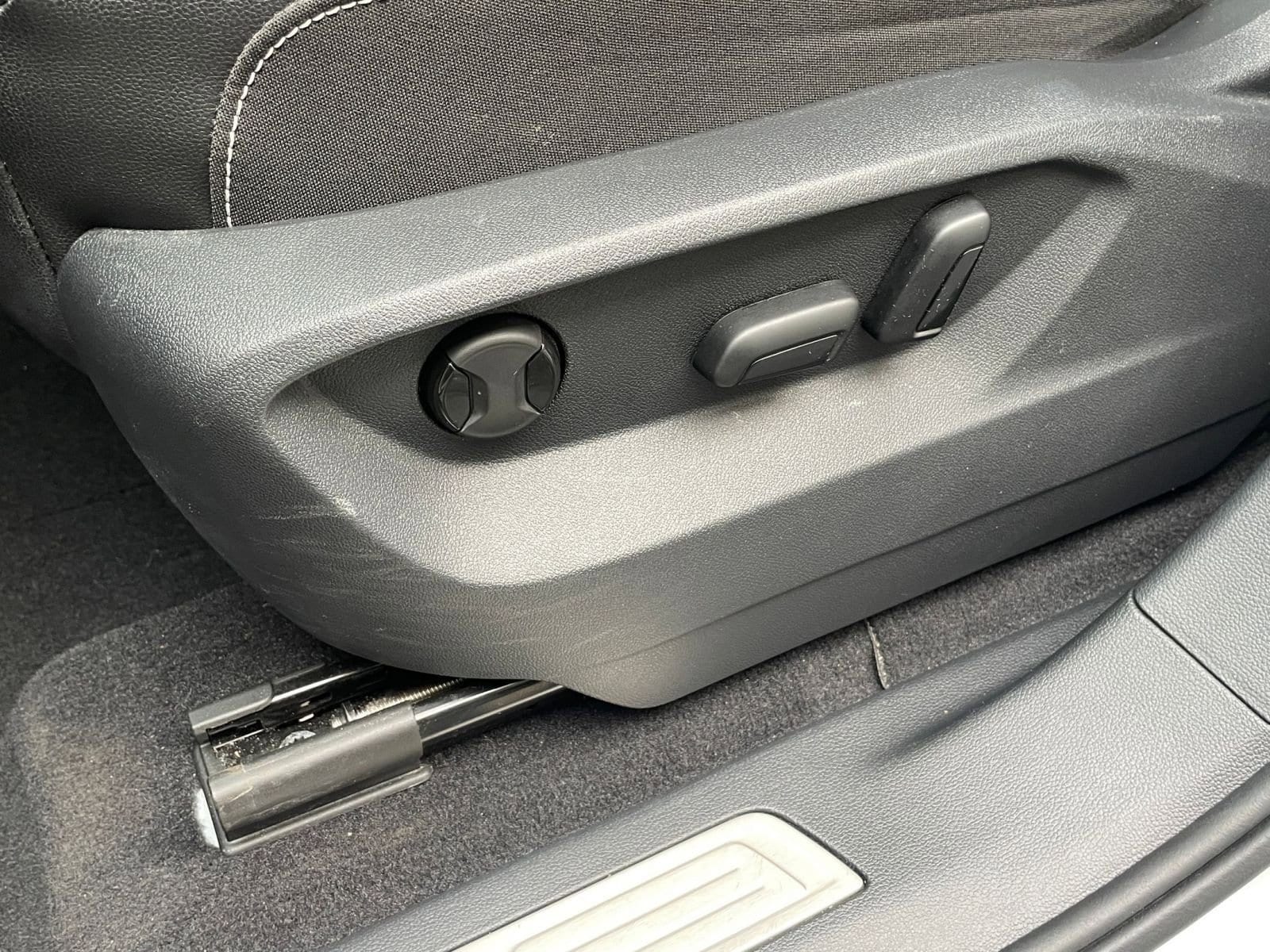 Thumbnail: 2025 Volkswagen Atlas - 23