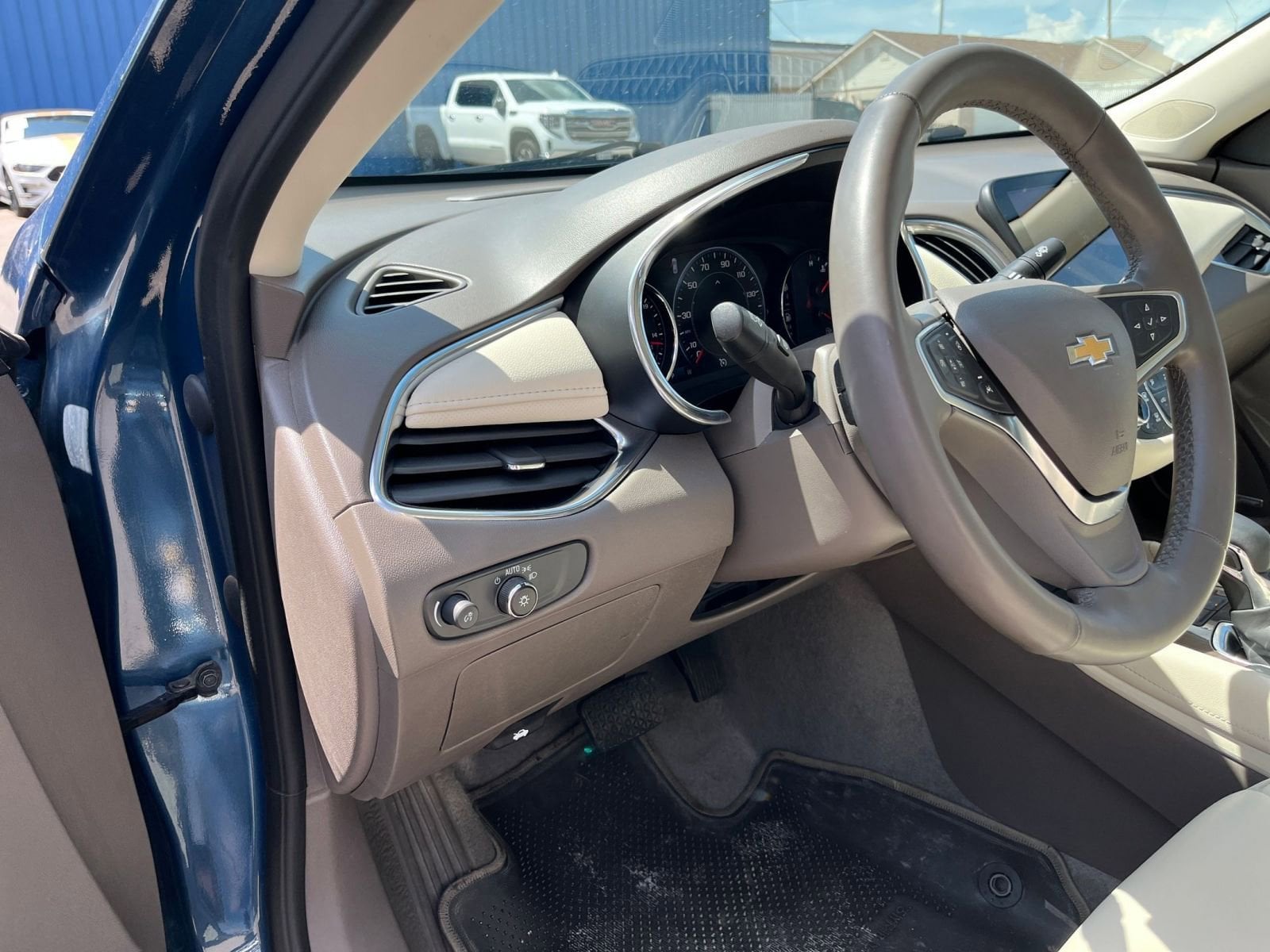 Thumbnail: 2024 Chevrolet Malibu - 34