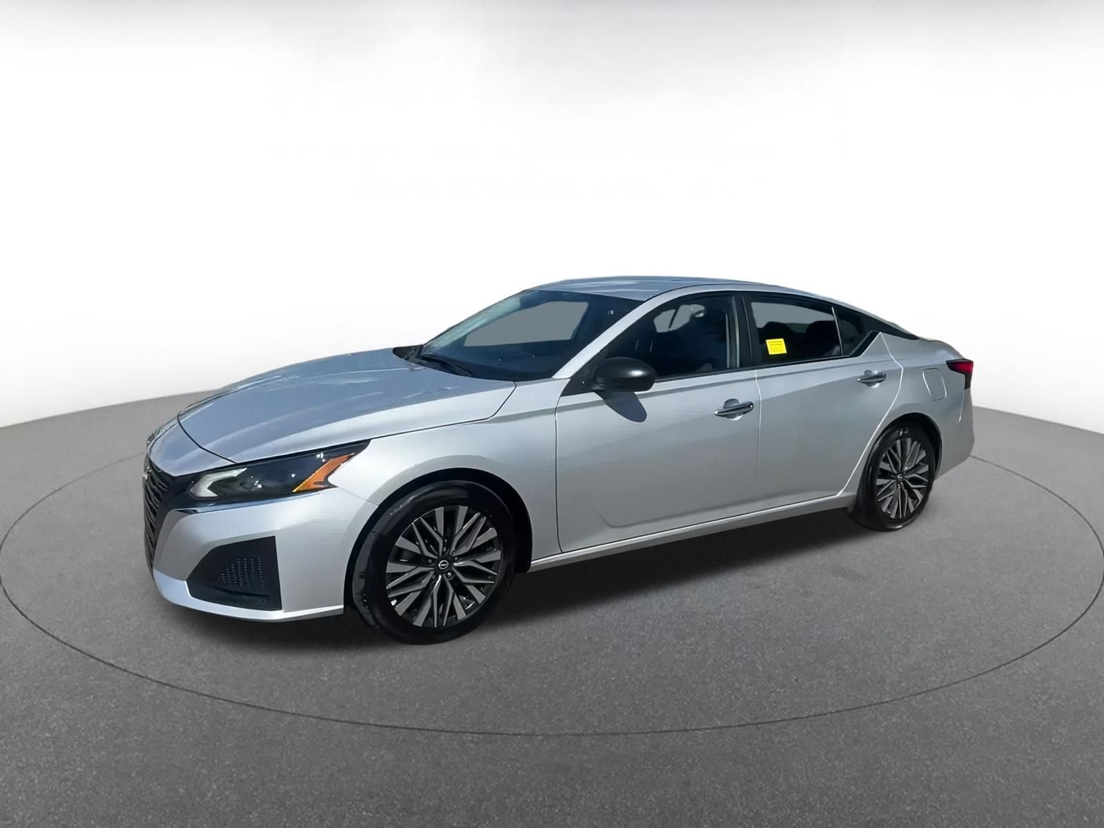 Thumbnail: 2024 Nissan Altima - 8