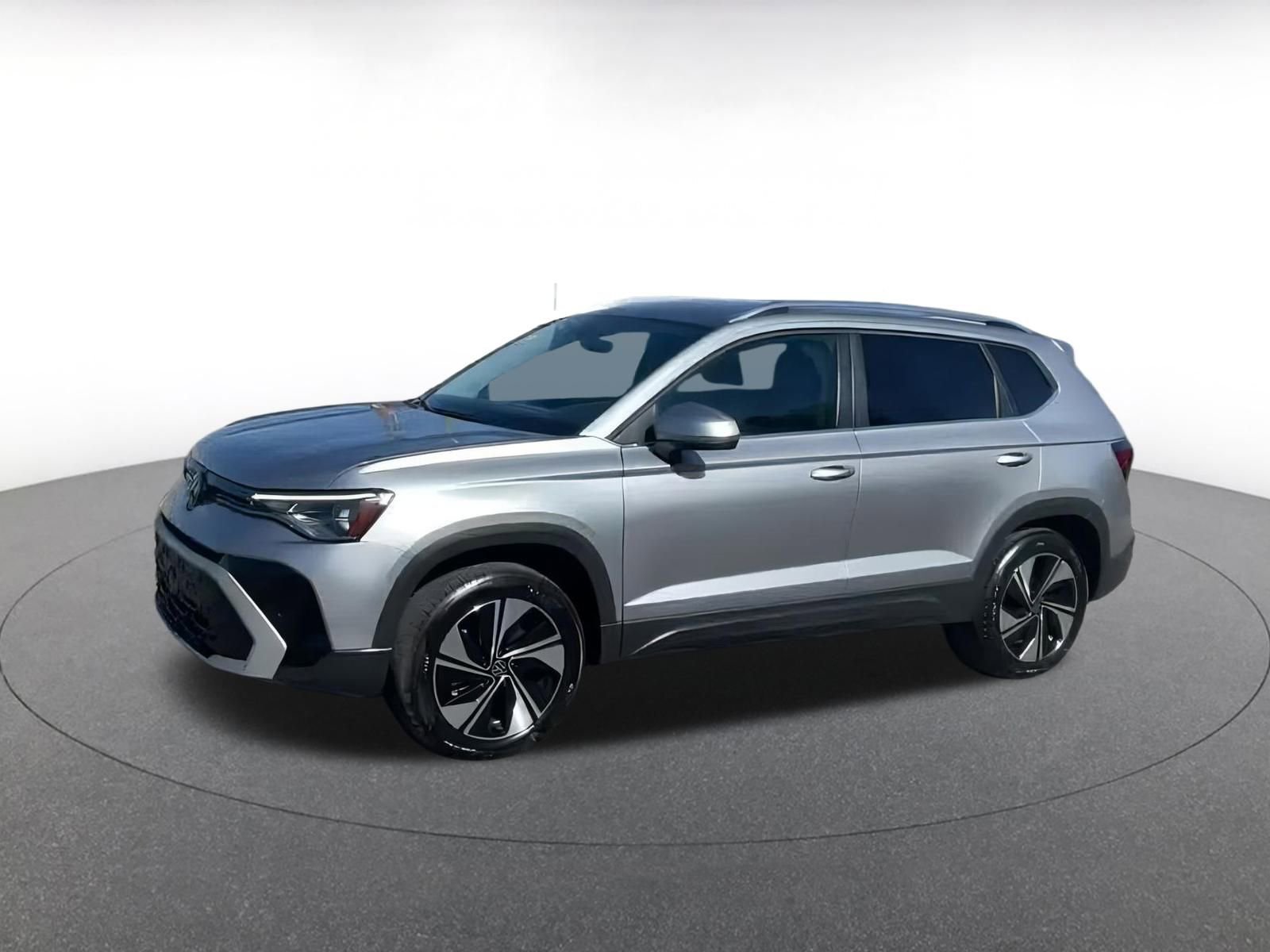 Thumbnail: 2025 Volkswagen Taos - 8