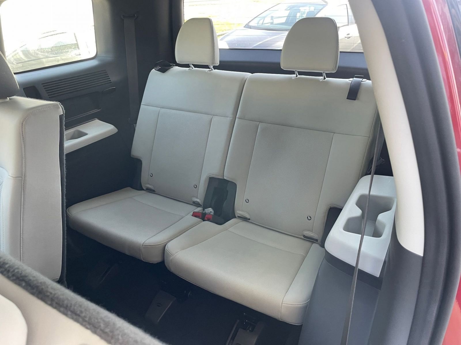 Thumbnail: 2025 Hyundai Santa Fe - 31