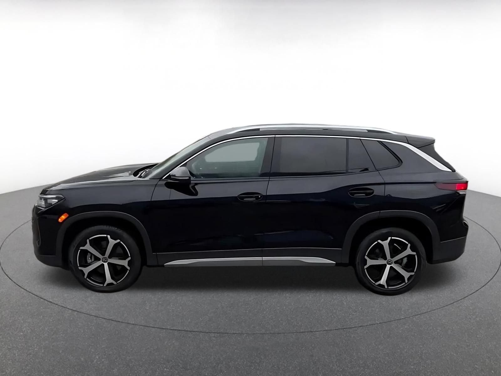 Thumbnail: 2026 Volkswagen Tiguan - 8