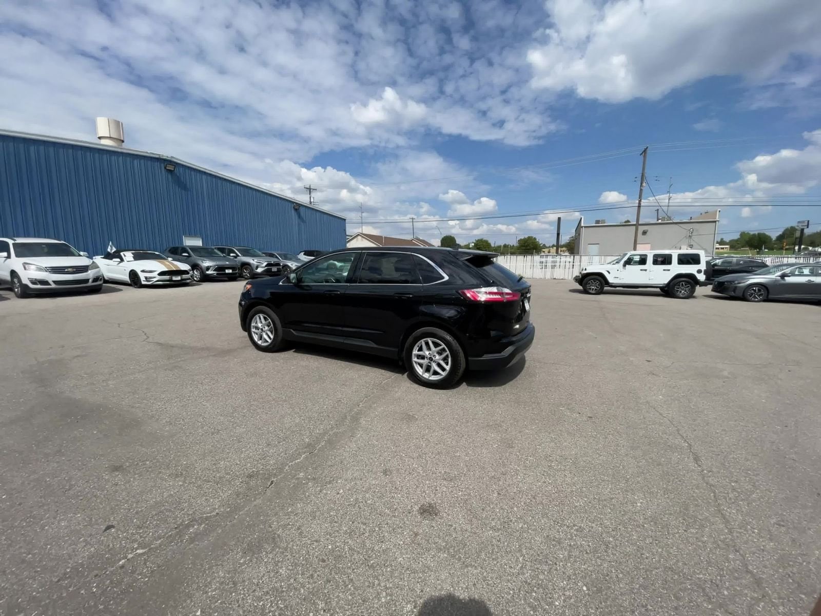 Thumbnail: 2024 Ford Edge - 16