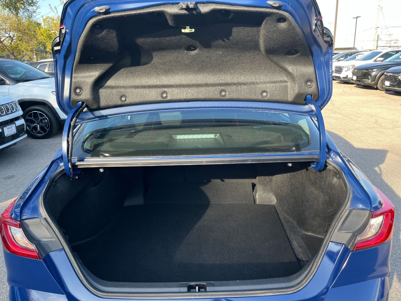 Thumbnail: 2025 Toyota Camry - 29