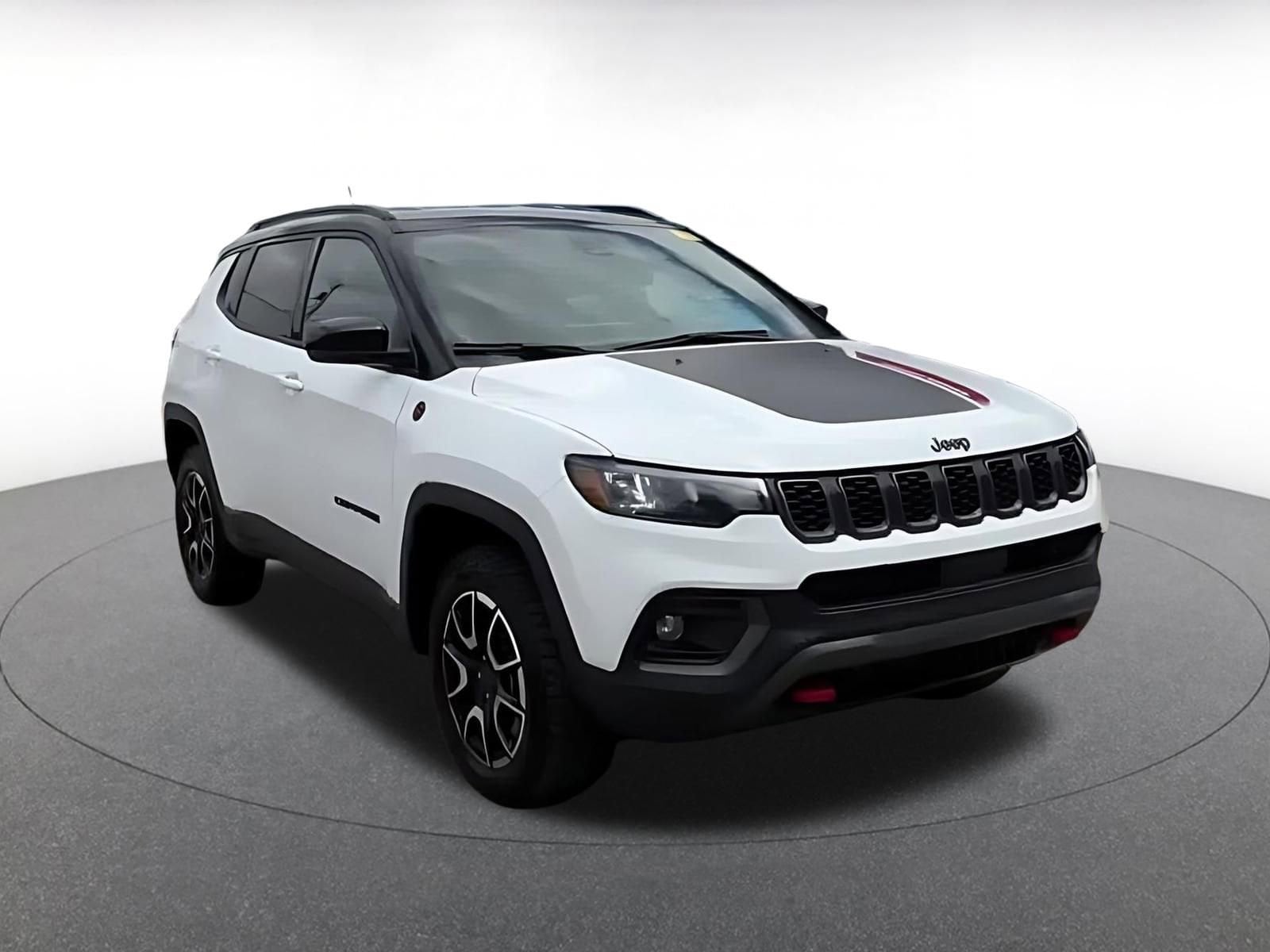 Thumbnail: 2025 Jeep Compass - 3