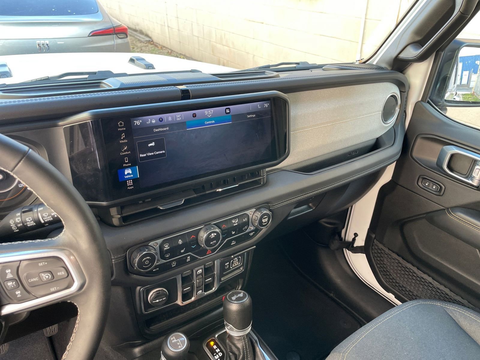 Thumbnail: 2025 Jeep Wrangler - 18