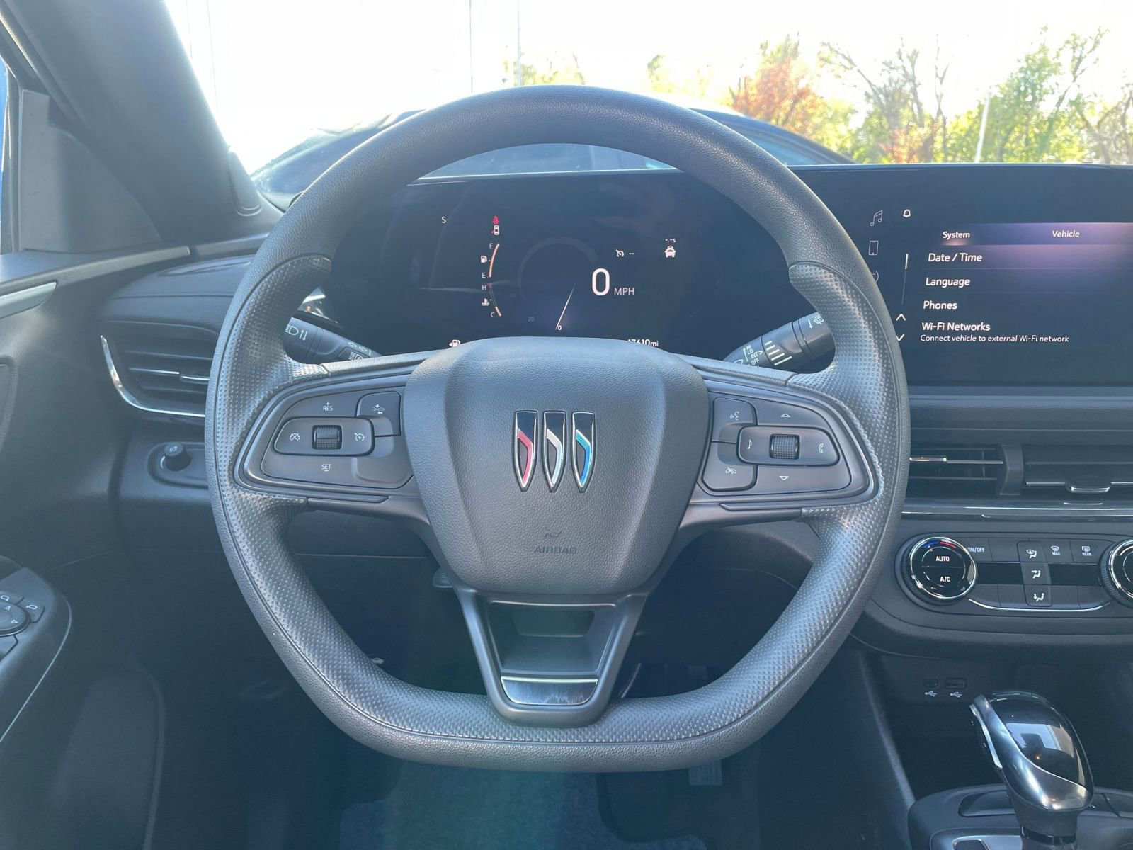 Thumbnail: 2025 Buick Envista - 25