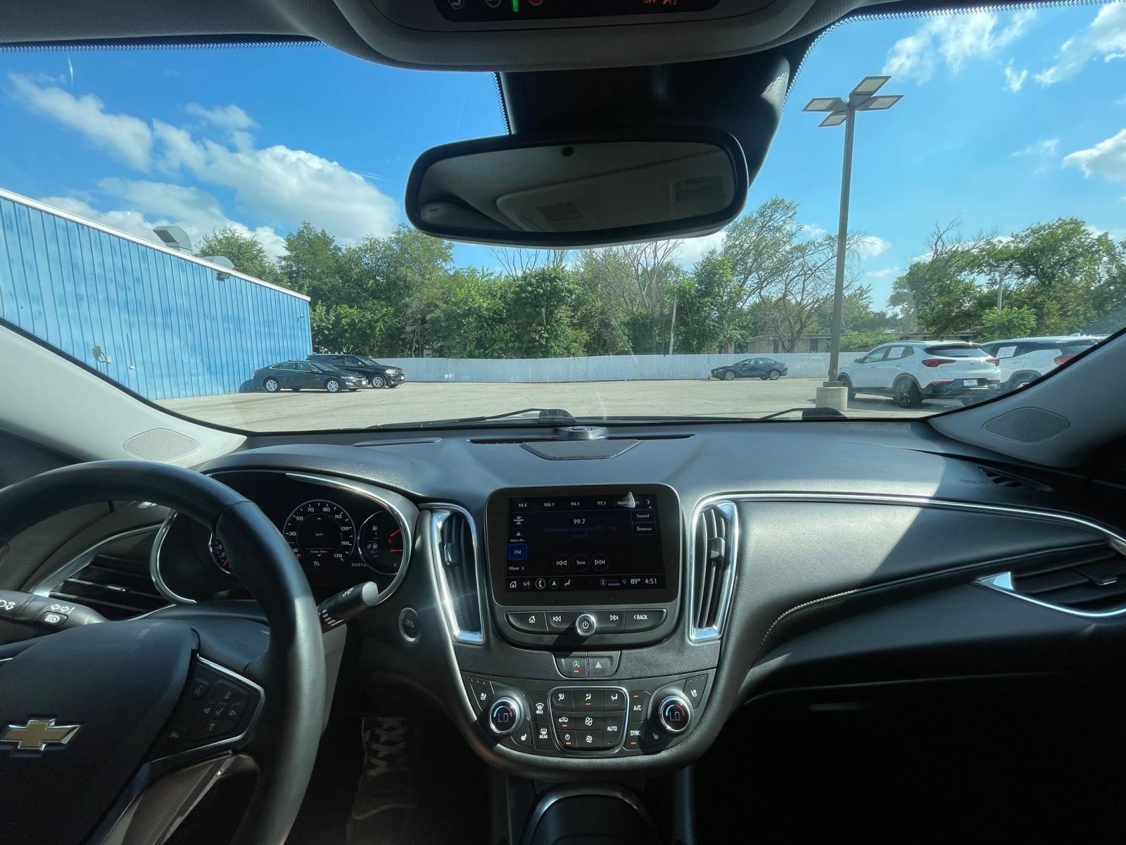 Thumbnail: 2024 Chevrolet Malibu - 33