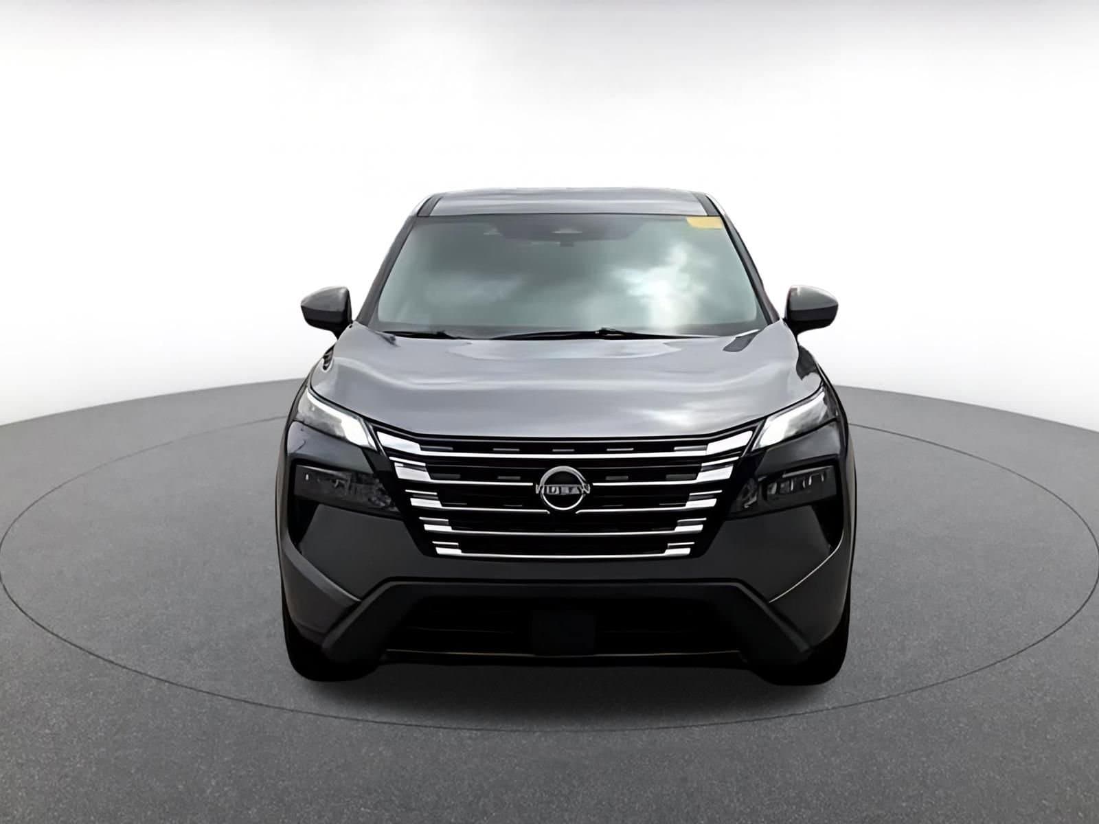 Thumbnail: 2025 Nissan Rogue - 4
