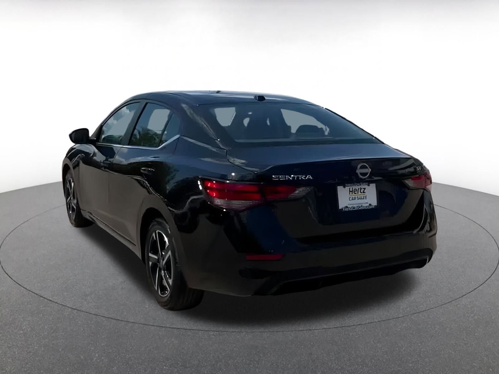 Thumbnail: 2024 Nissan Sentra - 11