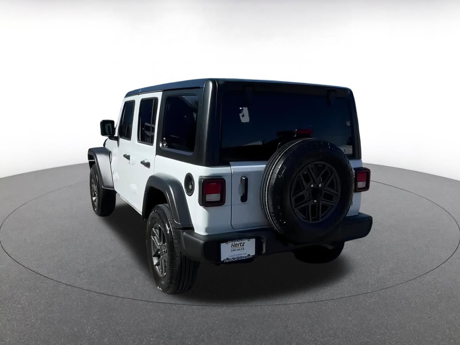 Thumbnail: 2025 Jeep Wrangler - 11