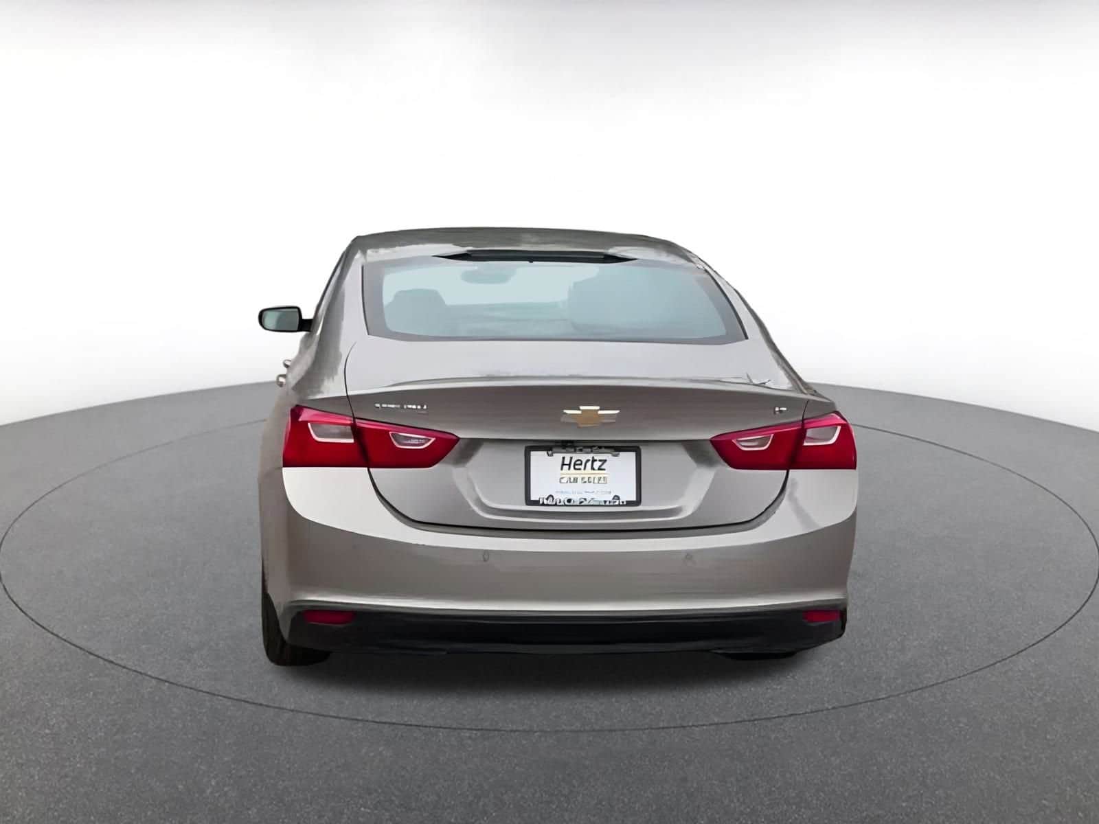Thumbnail: 2024 Chevrolet Malibu - 12