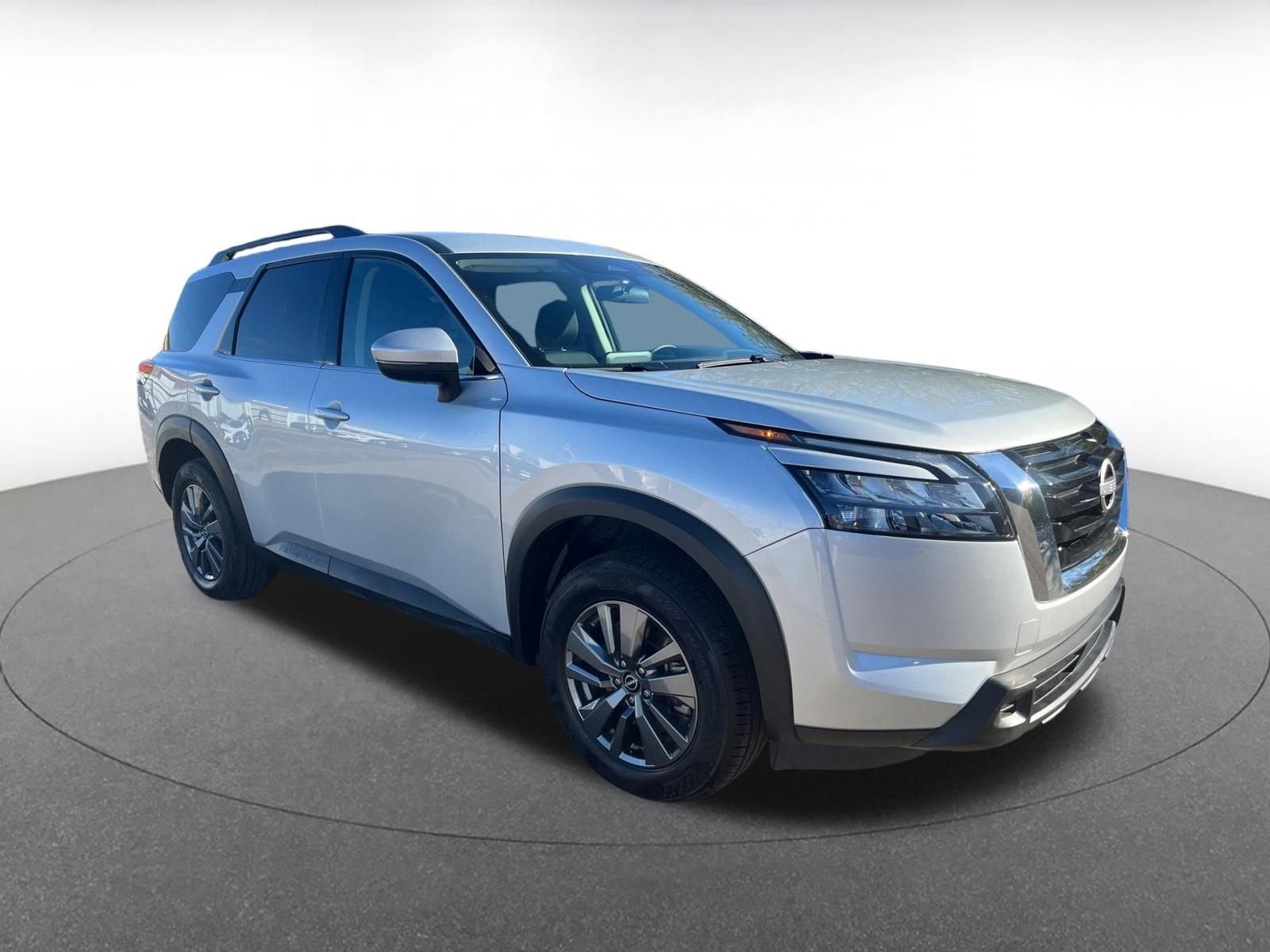 Thumbnail: 2025 Nissan Pathfinder - 1