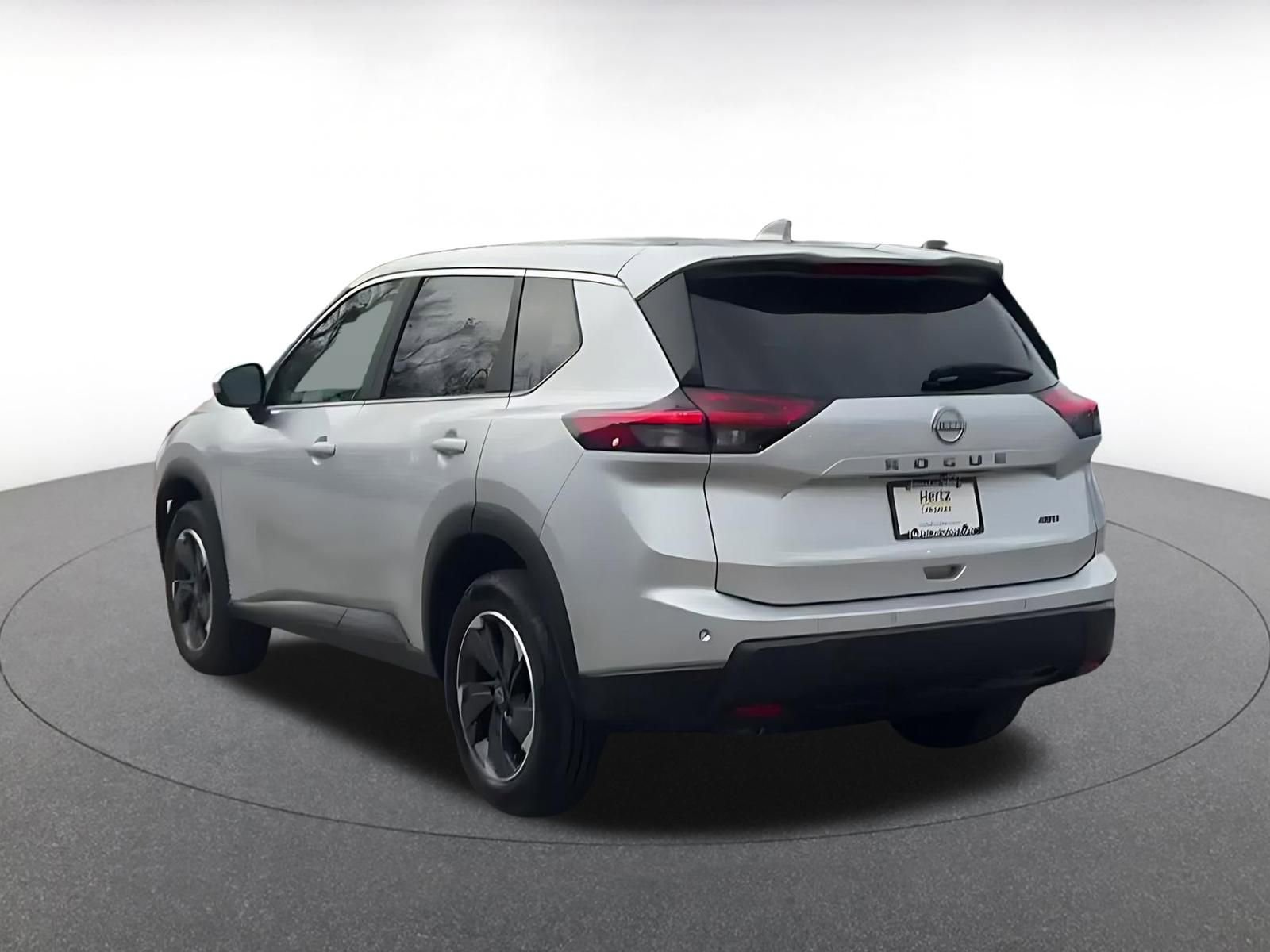Thumbnail: 2025 Nissan Rogue - 11