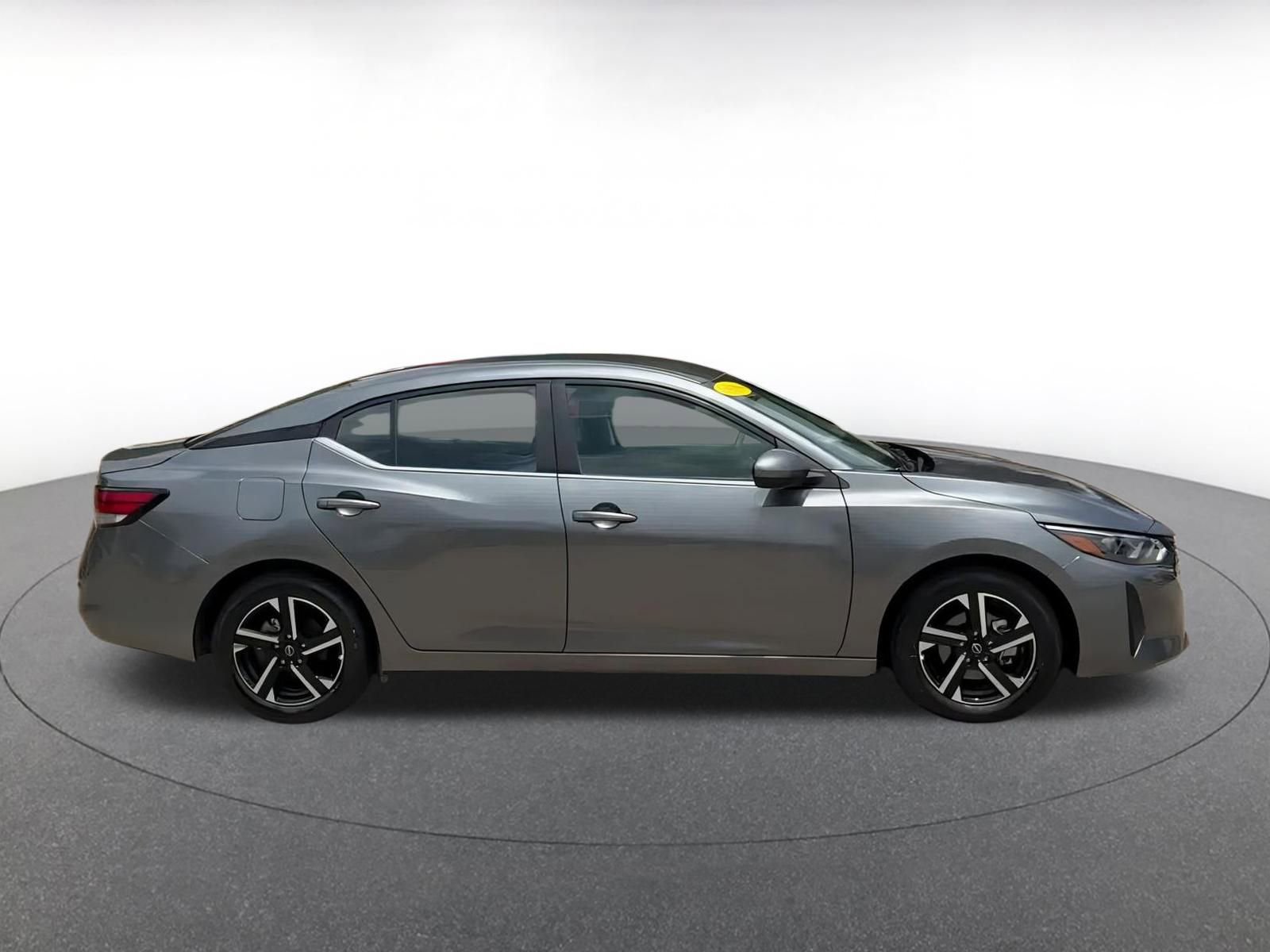 2024 Nissan Sentra SV 15