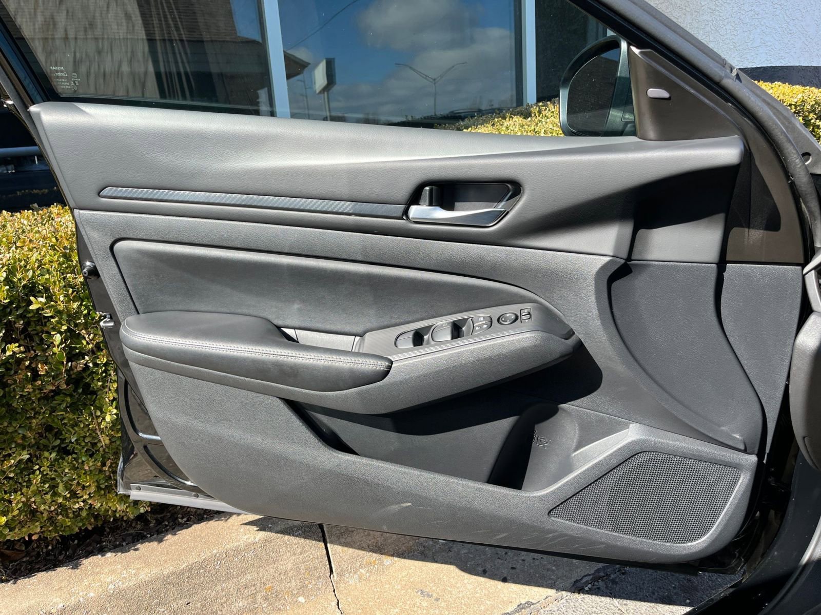 Thumbnail: 2025 Nissan Altima - 18