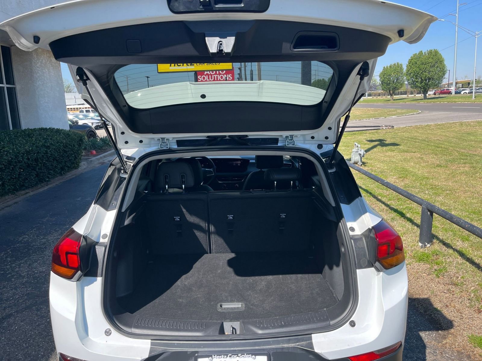 Thumbnail: 2025 Buick Encore GX - 30