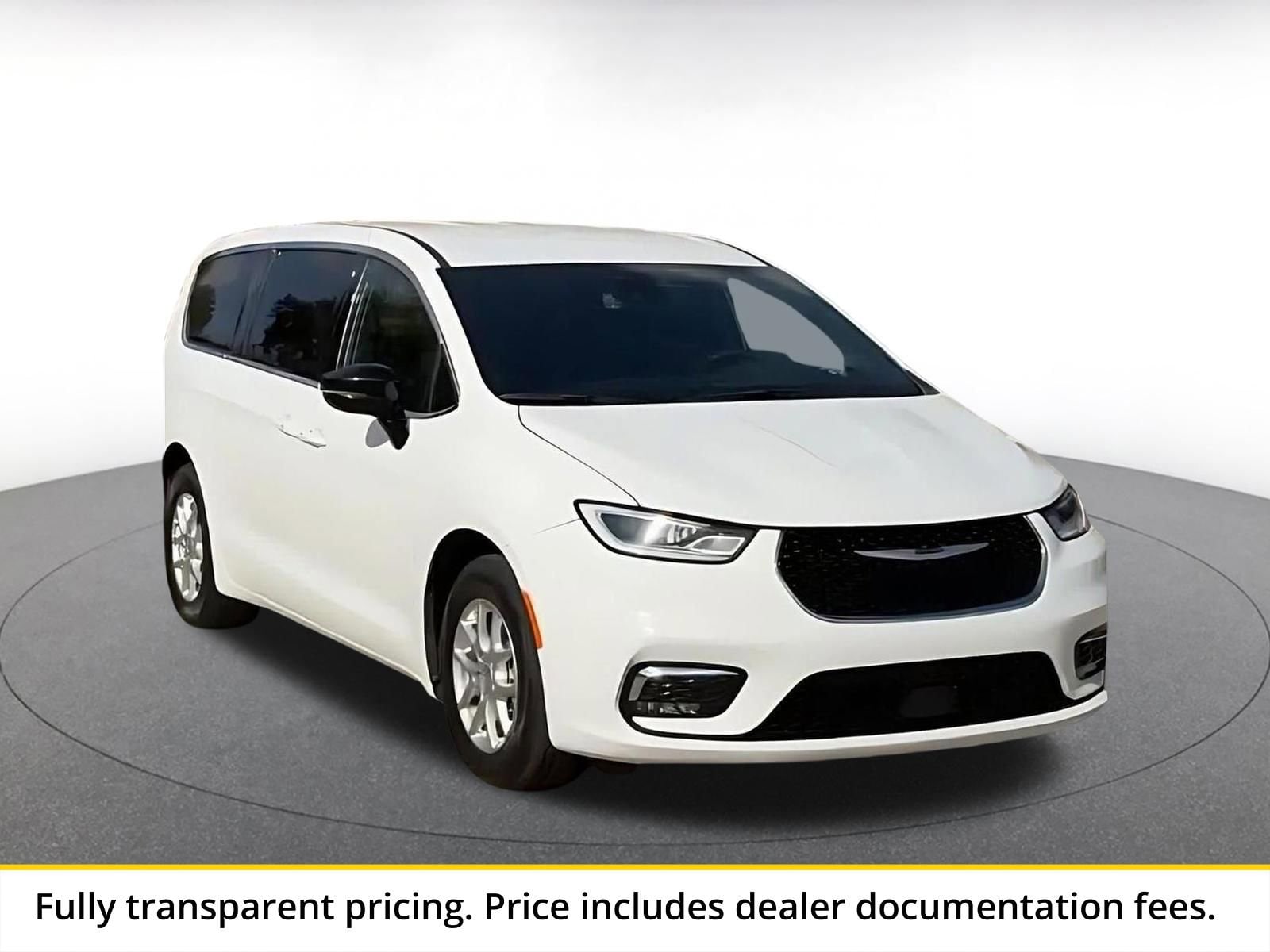 Thumbnail: 2025 Chrysler Pacifica - 1