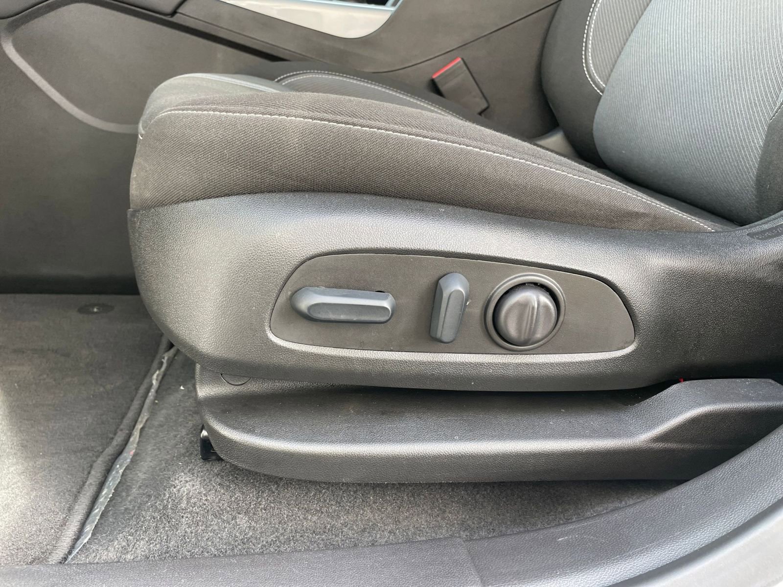 Thumbnail: 2025 Chevrolet Blazer - 23