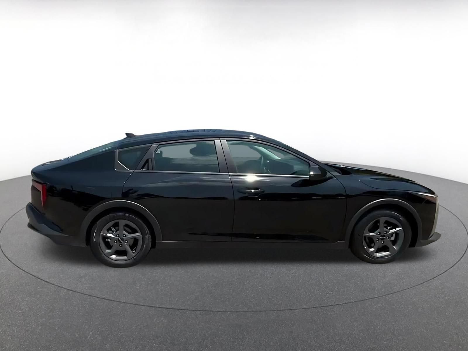 Thumbnail: 2026 Kia K4 - 16