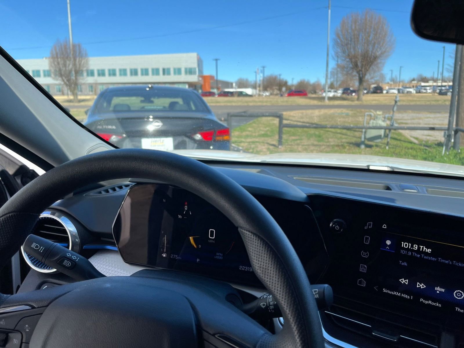 Thumbnail: 2025 Chevrolet Trax - 33