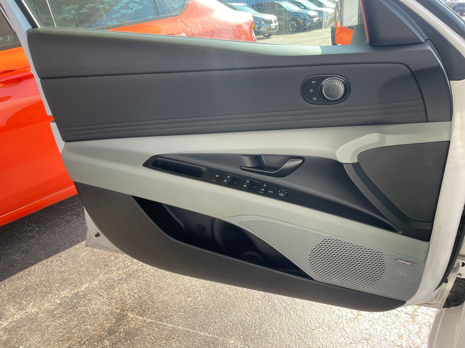 Thumbnail: 2025 Hyundai Elantra - 20