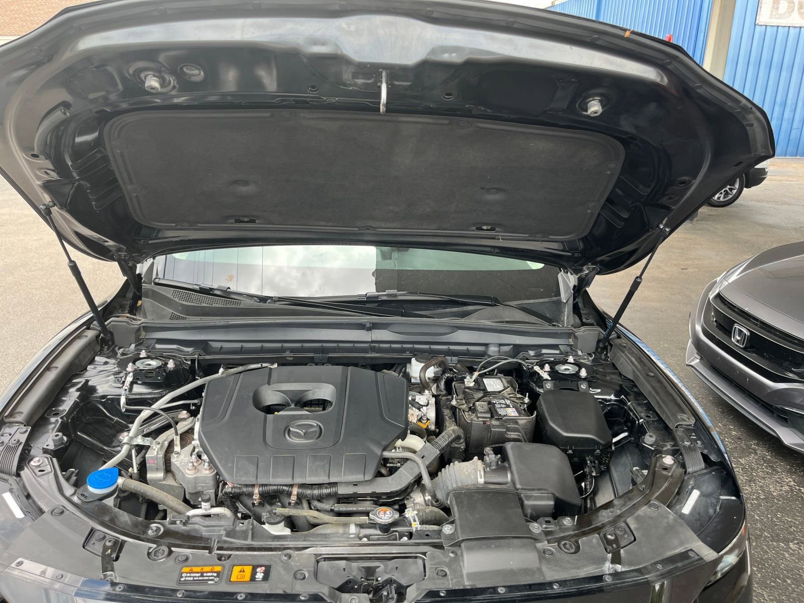 Thumbnail: 2025 Mazda CX-50 - 31