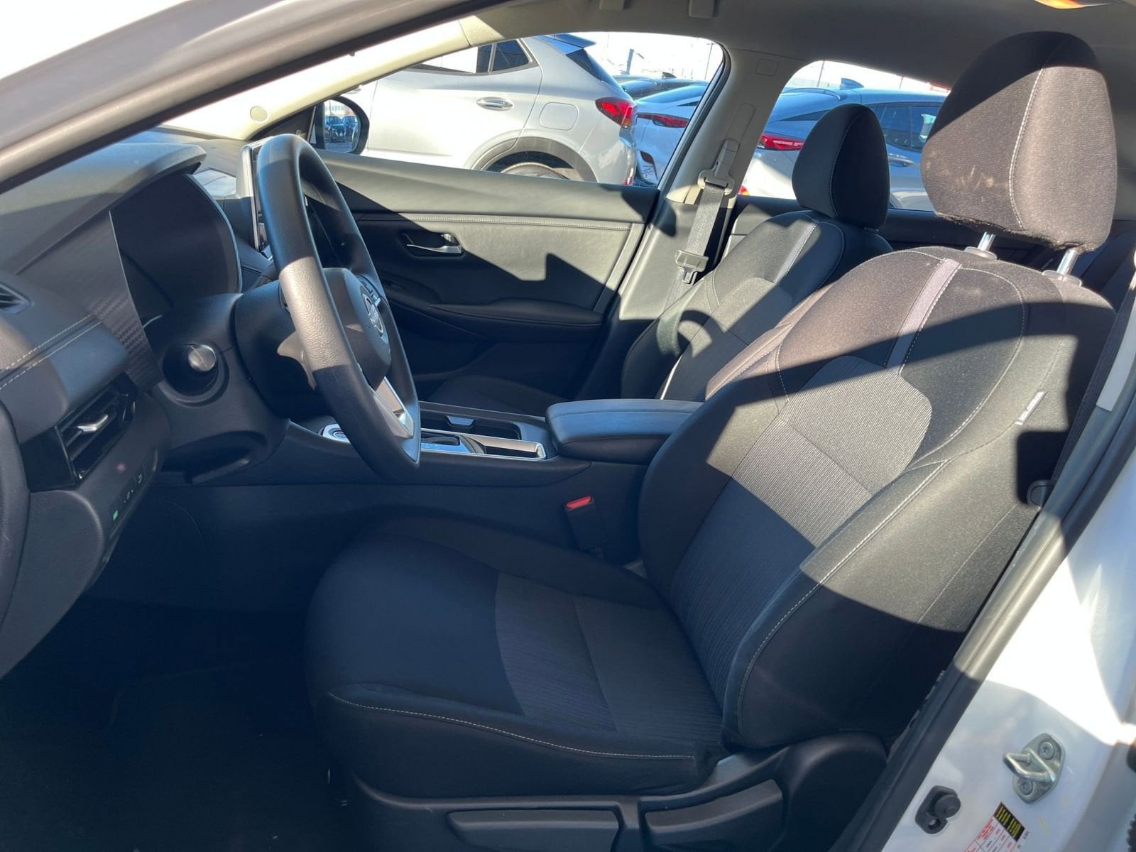 Thumbnail: 2025 Nissan Sentra - 25