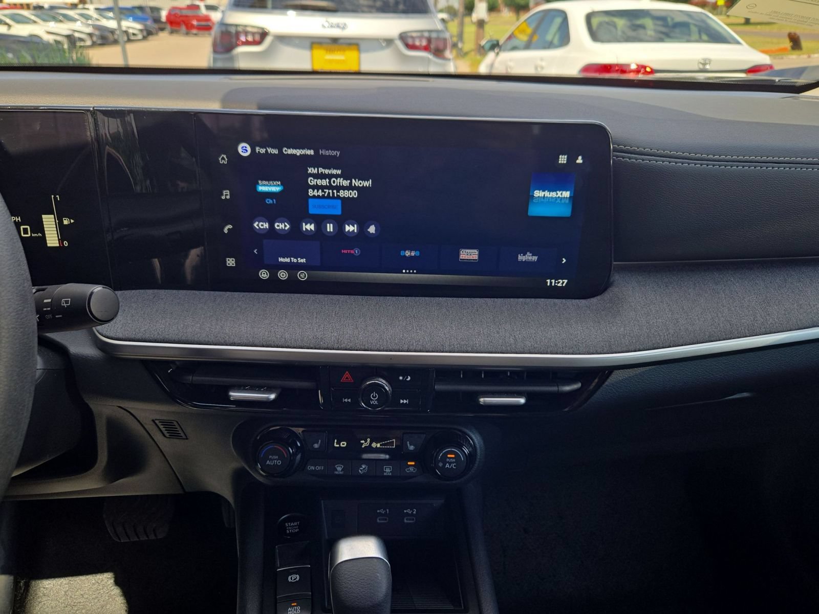 Thumbnail: 2026 Nissan Kicks - 31