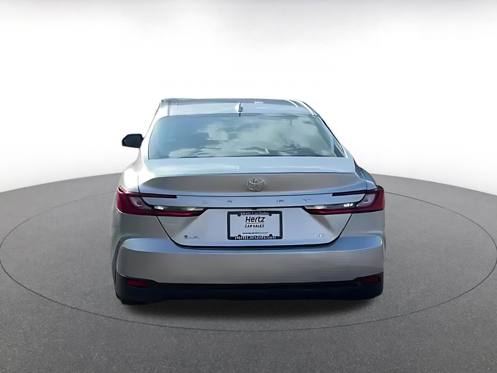 Thumbnail: 2025 Toyota Camry - 14