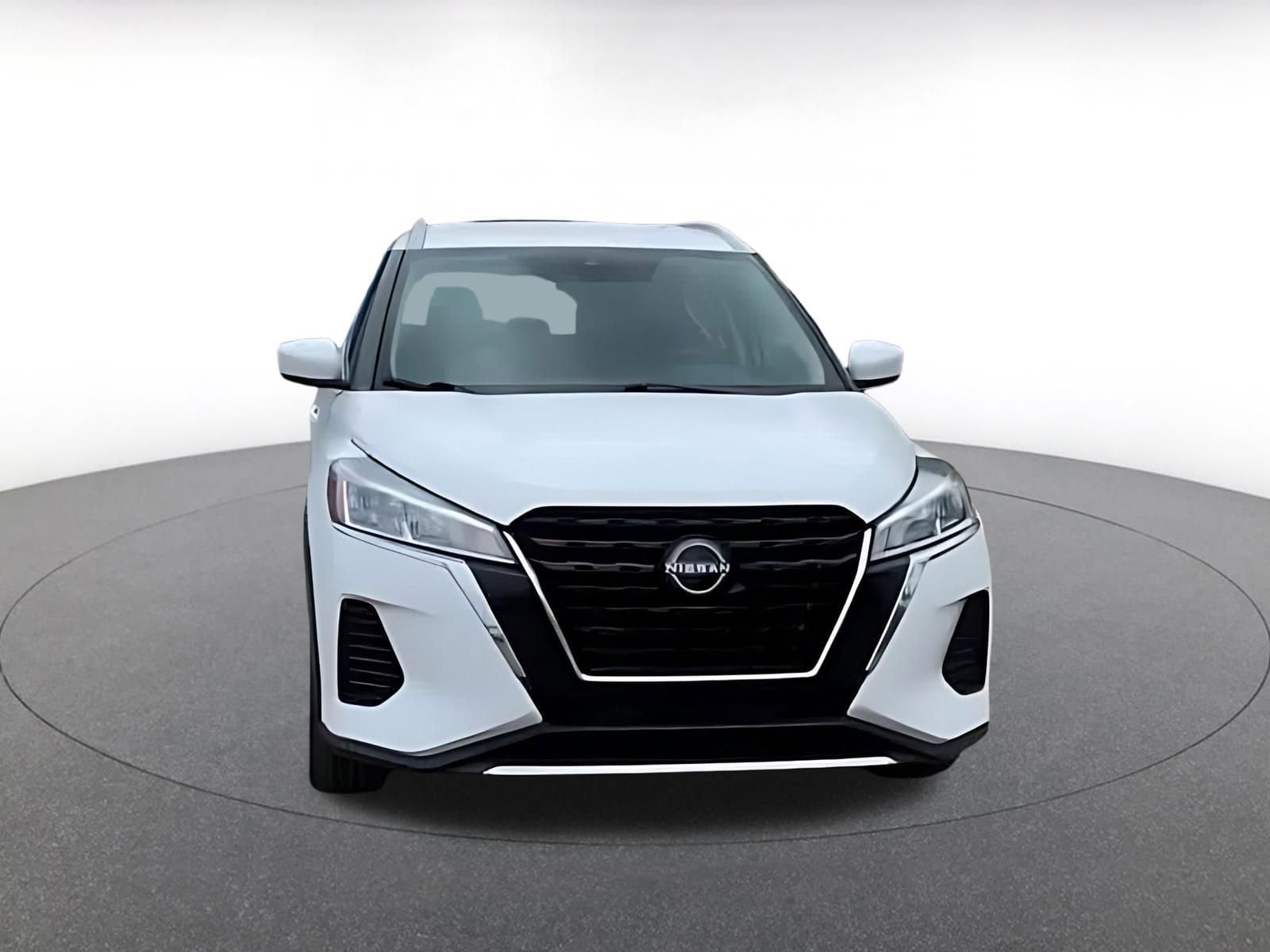 Thumbnail: 2024 Nissan Kicks - 4