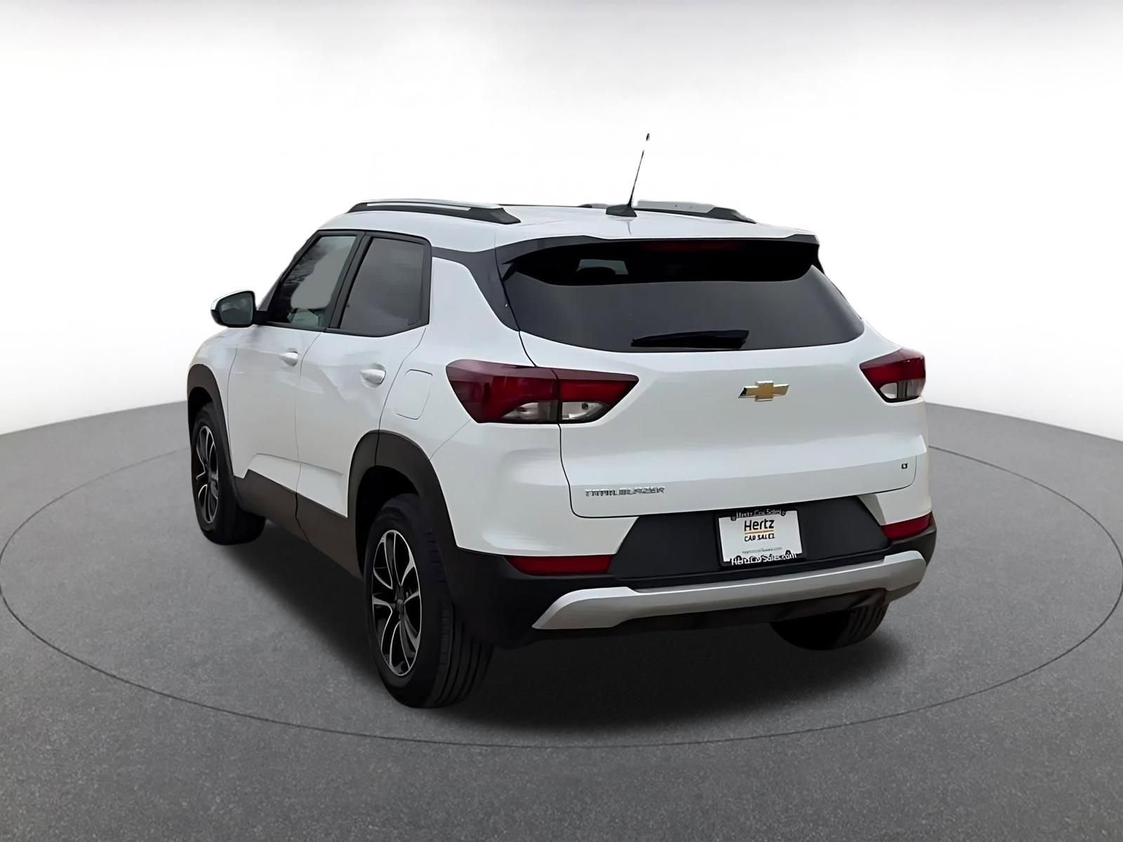 Thumbnail: 2025 Chevrolet TrailBlazer - 11