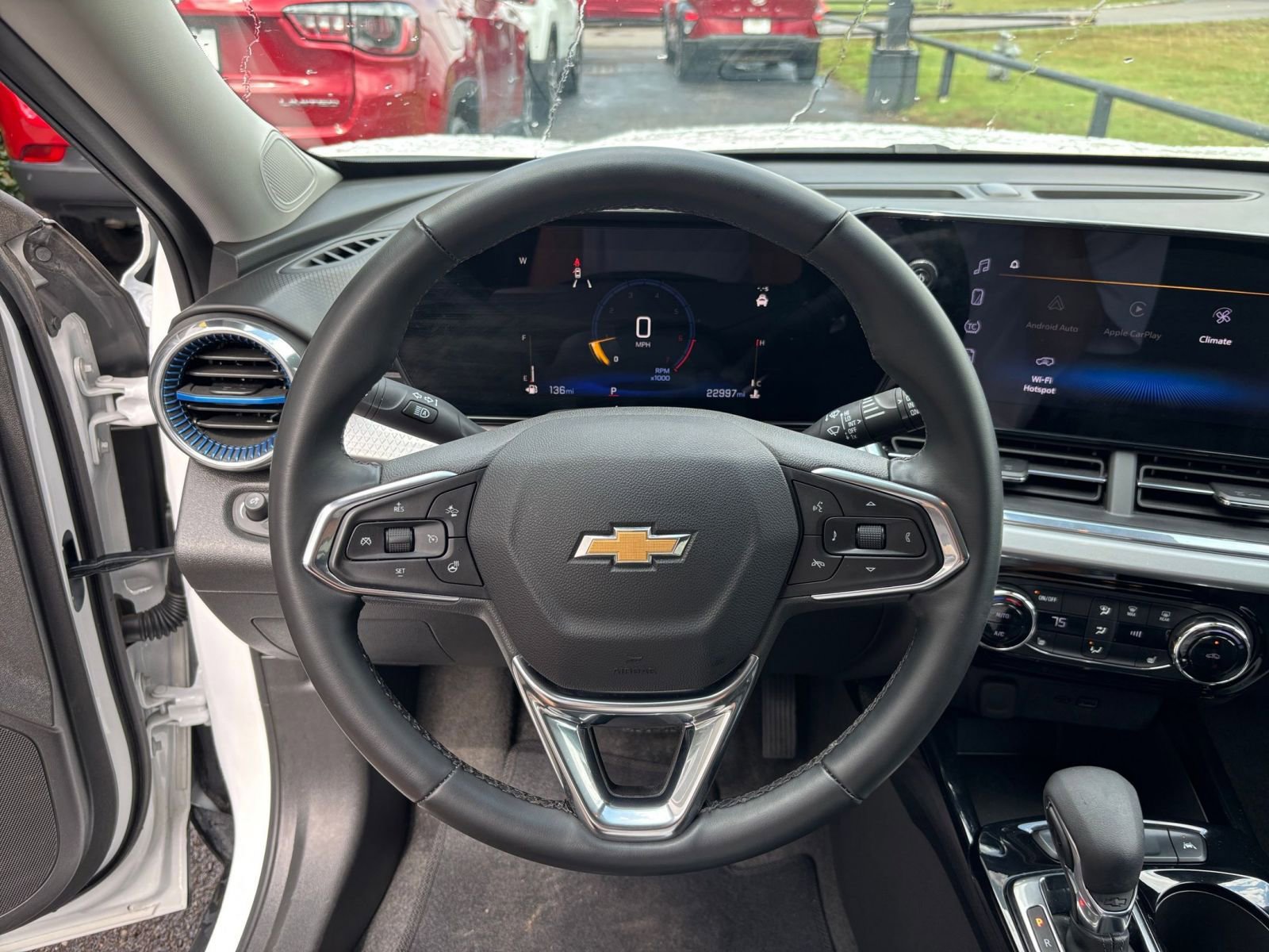 Thumbnail: 2025 Chevrolet Trax - 27
