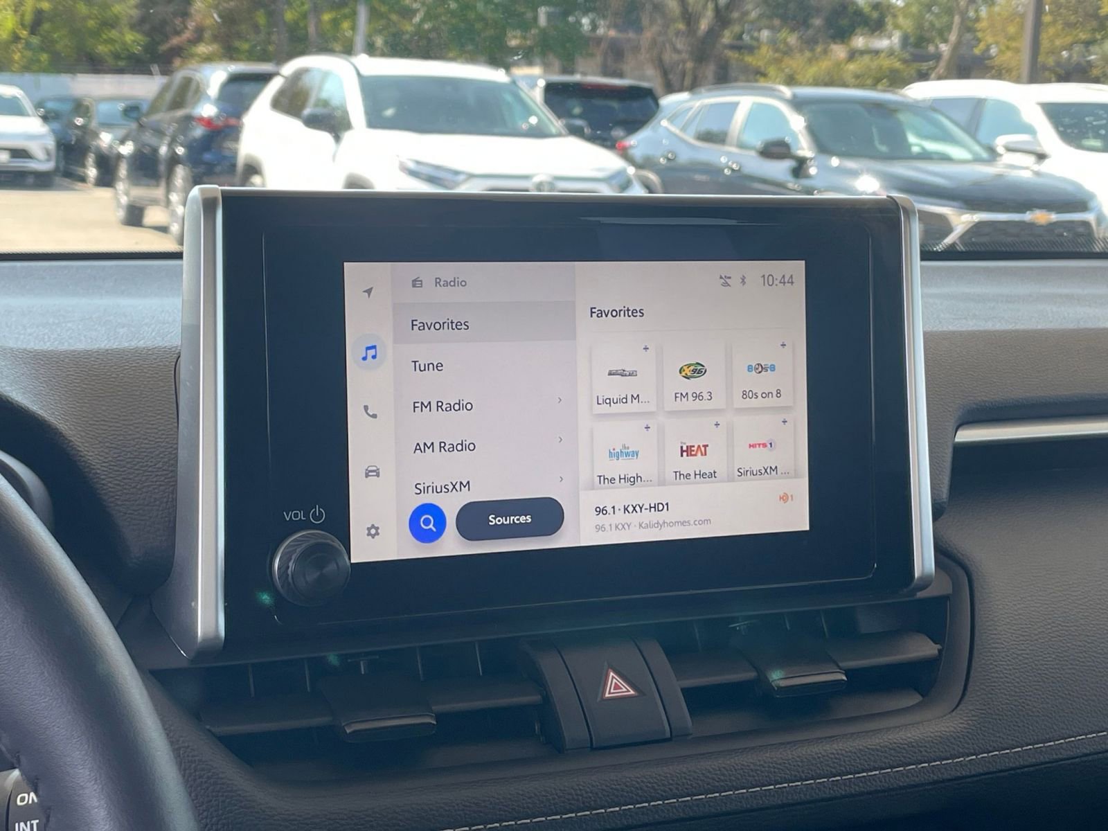 Thumbnail: 2025 Toyota RAV4 - 21