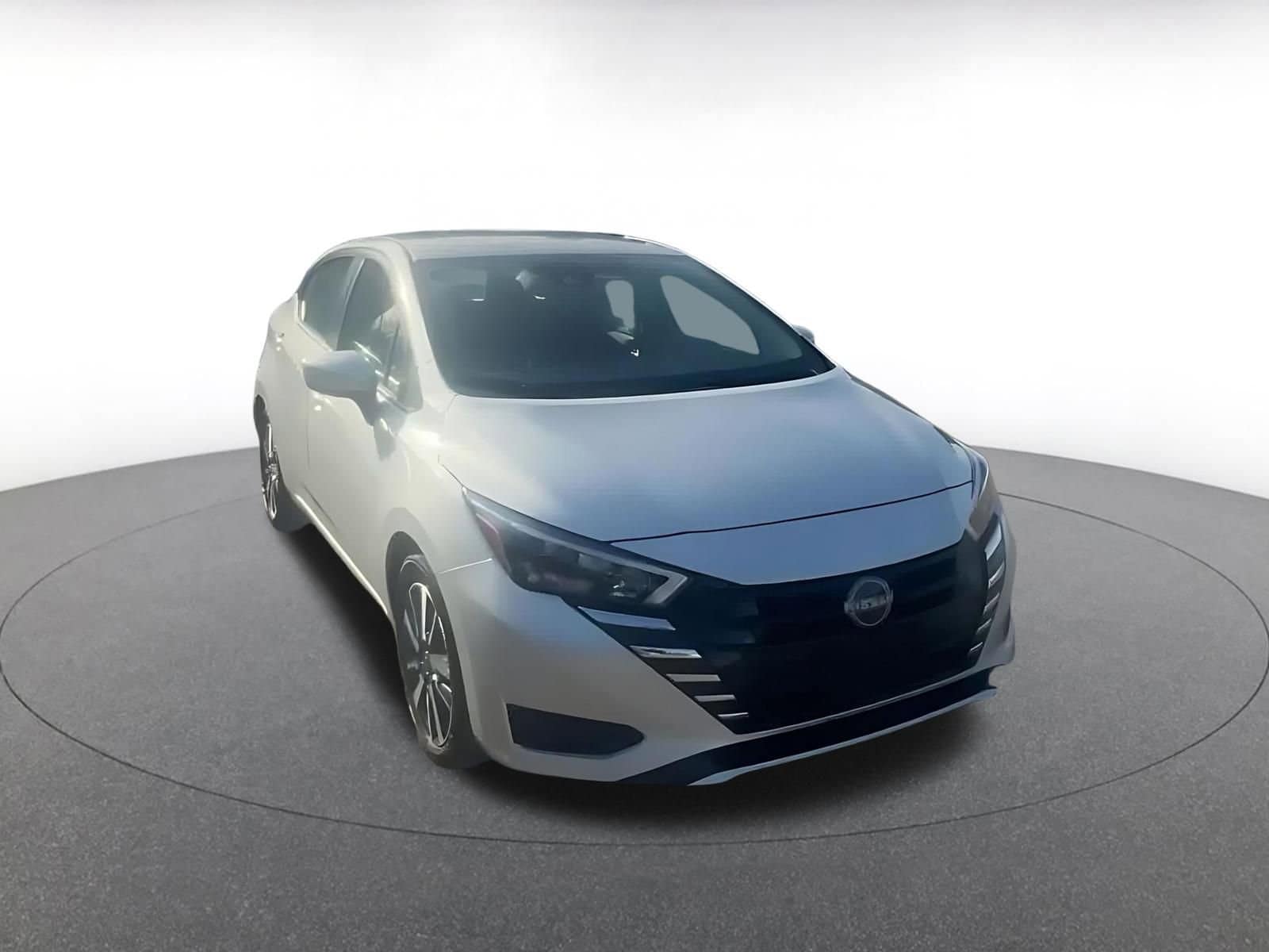 Thumbnail: 2025 Nissan Versa - 3