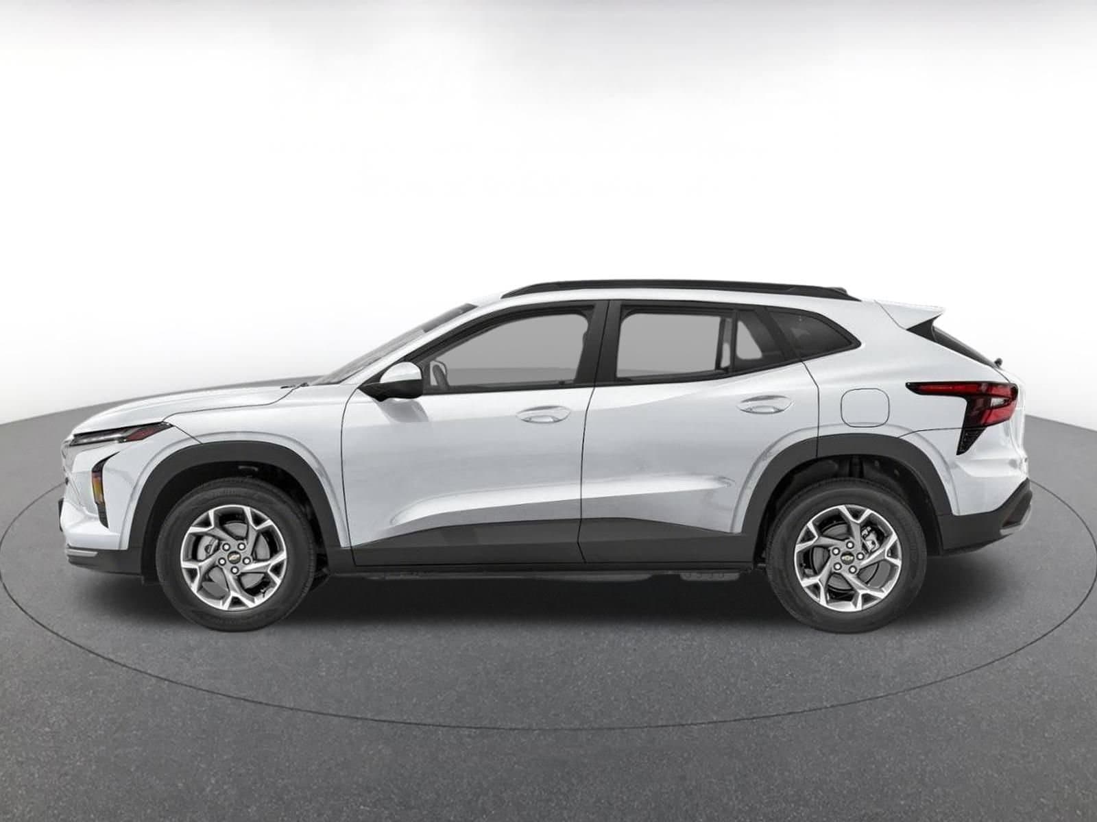 Thumbnail: 2025 Chevrolet Trax - 3