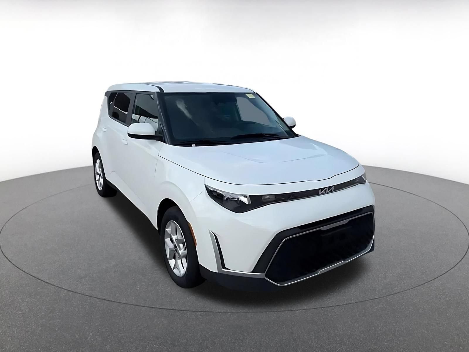 Thumbnail: 2025 Kia Soul - 3