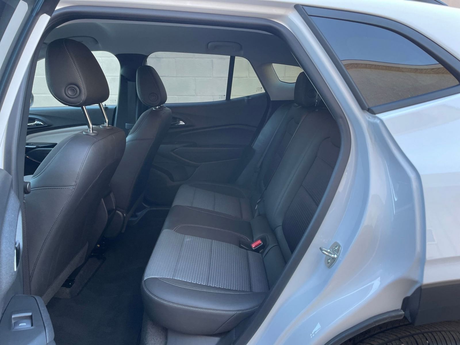 Thumbnail: 2025 Chevrolet Trax - 24