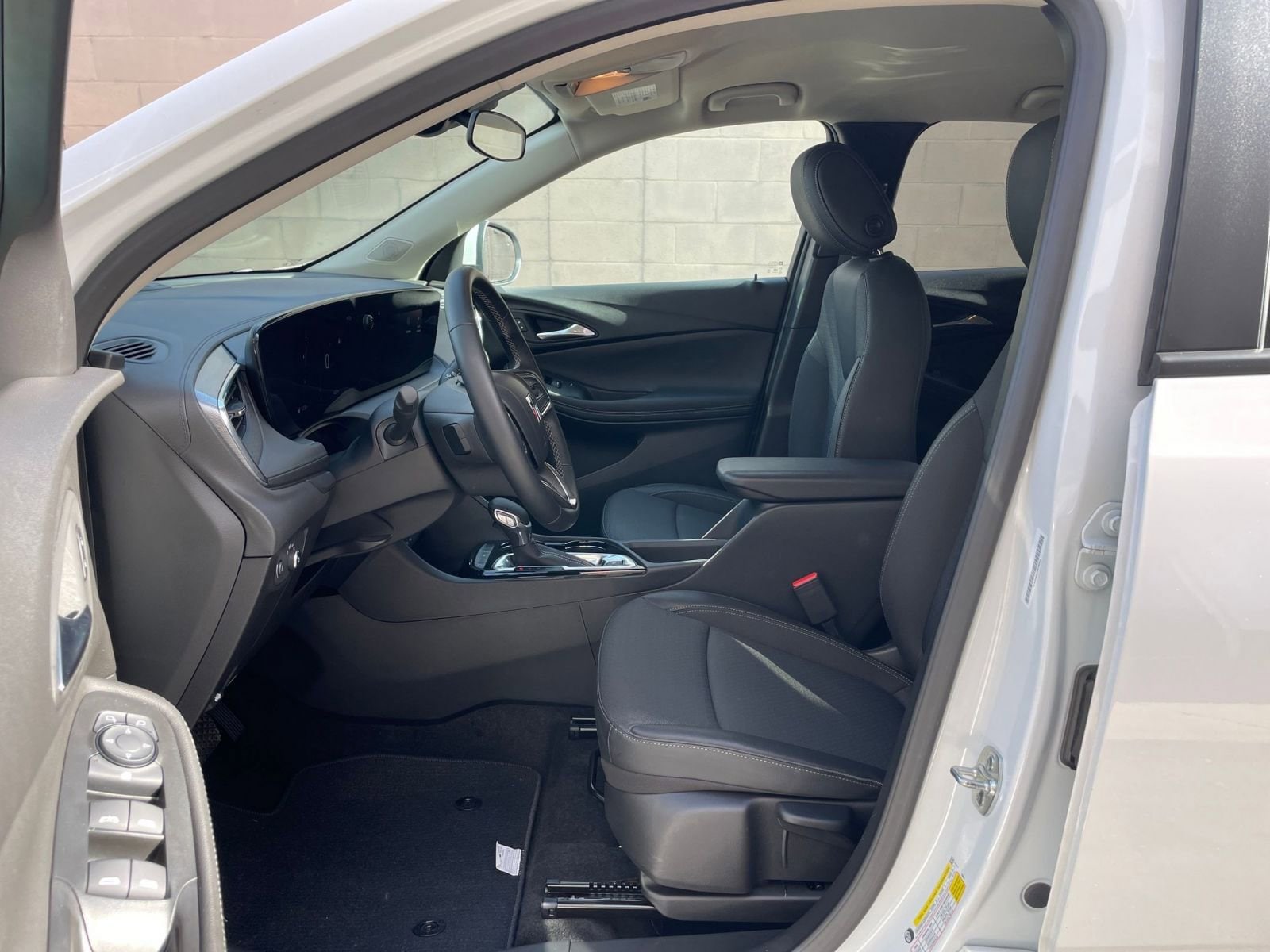 Thumbnail: 2025 Buick Encore GX - 24