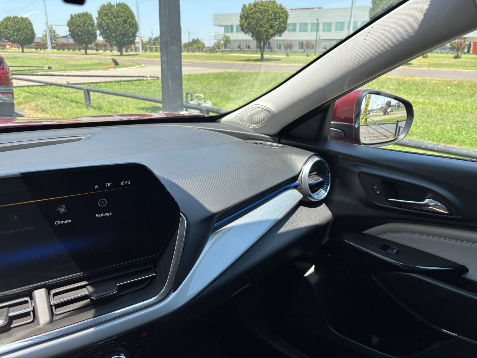 Thumbnail: 2025 Chevrolet Trax - 34