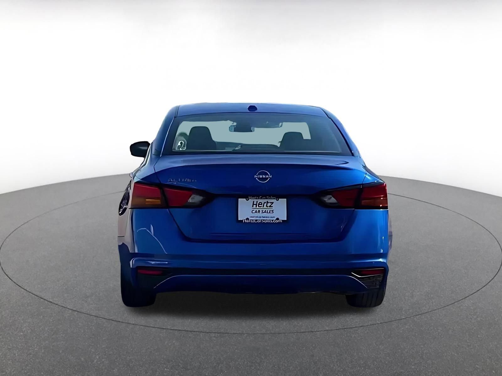 Thumbnail: 2025 Nissan Altima - 12