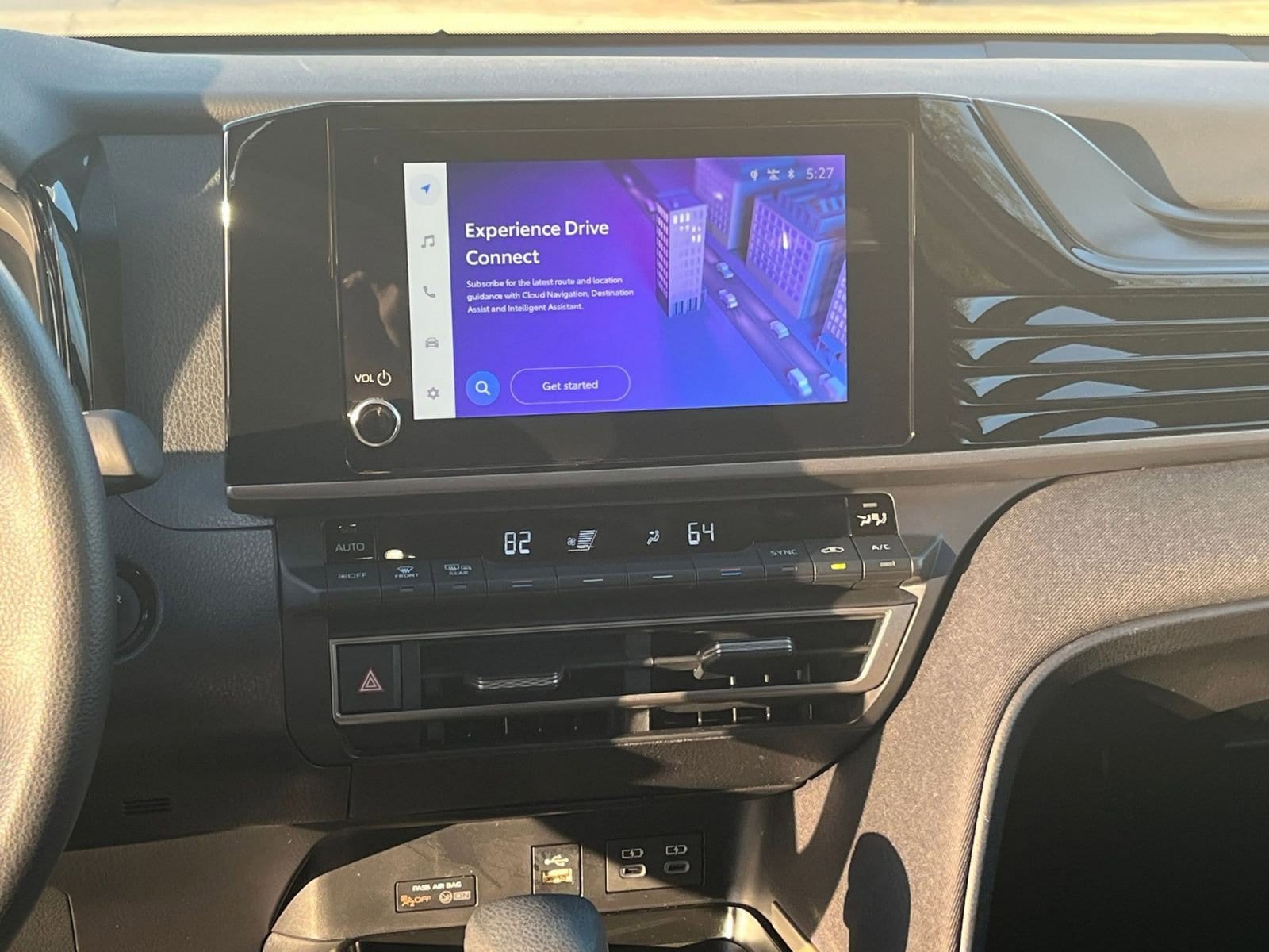 Thumbnail: 2025 Toyota Camry - 21