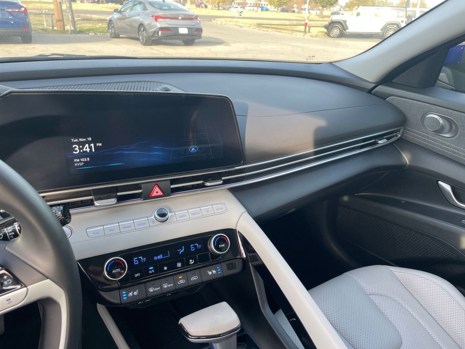 Thumbnail: 2025 Hyundai Elantra - 18